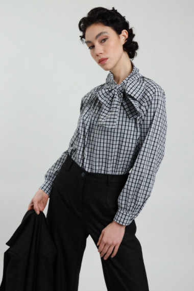 Blouse Bow Check