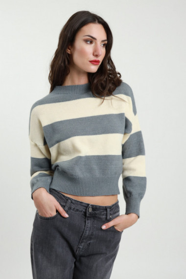 Gestreifter Pullover