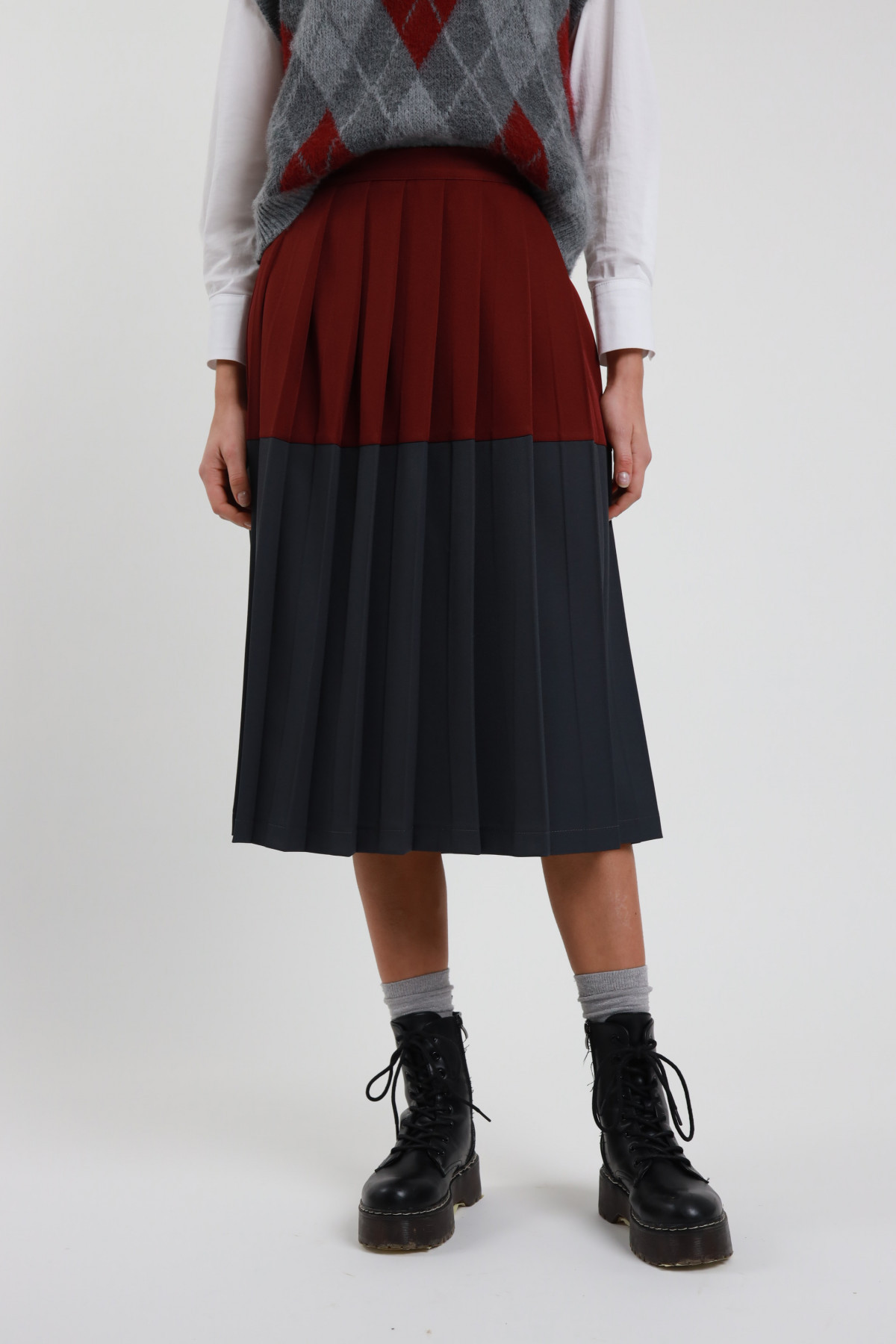 Two-tone Pleated Skirt