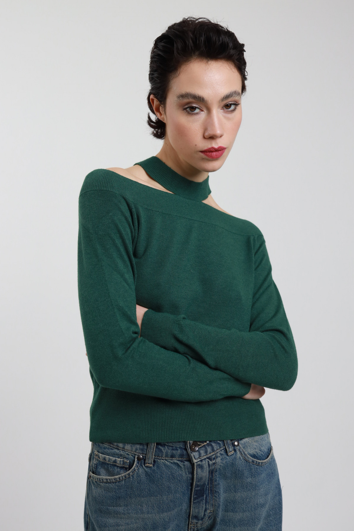 Cut-Out-Pullover