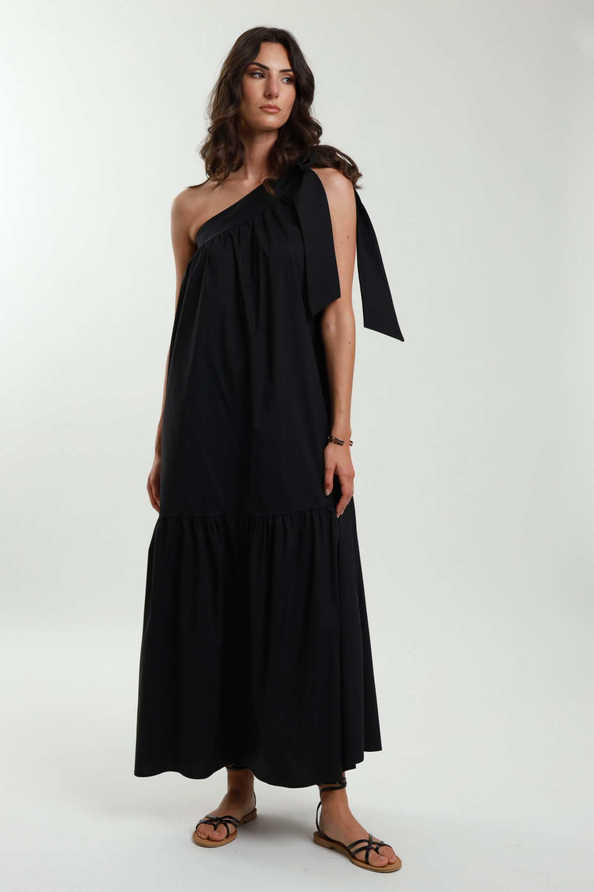 One-Shoulder-Kleid