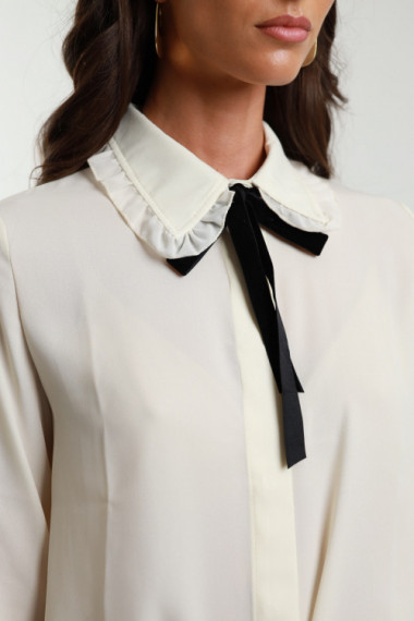 Collar Shirt With Ribbon