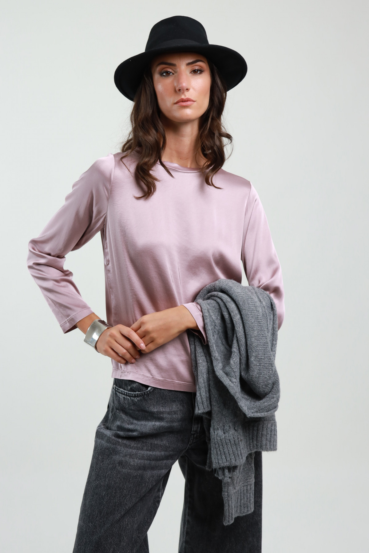 Crew Neck Satin Blouse